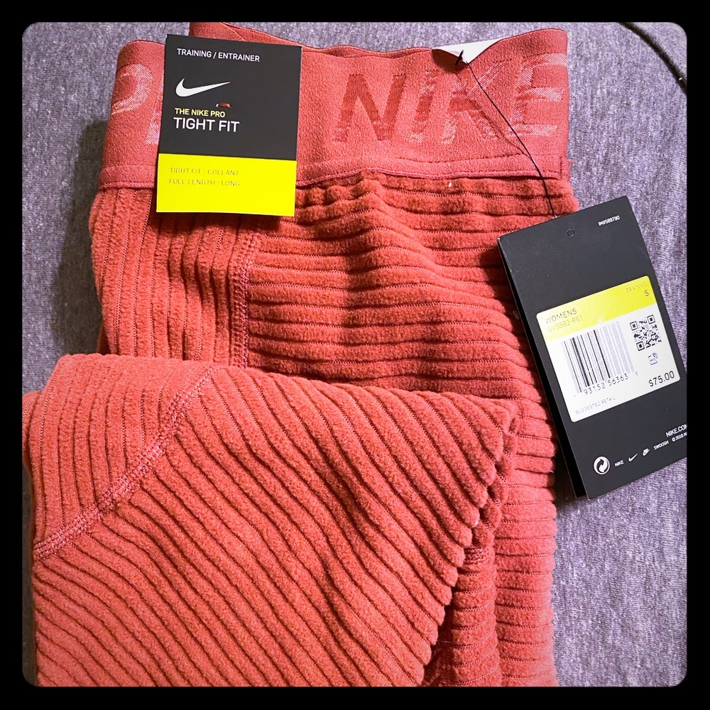 Nike women’s leggings